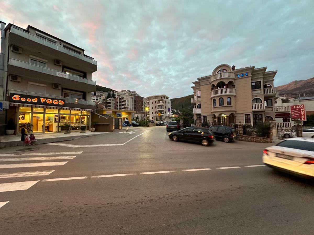 Beatrix Lux Hotel Budva Extérieur photo