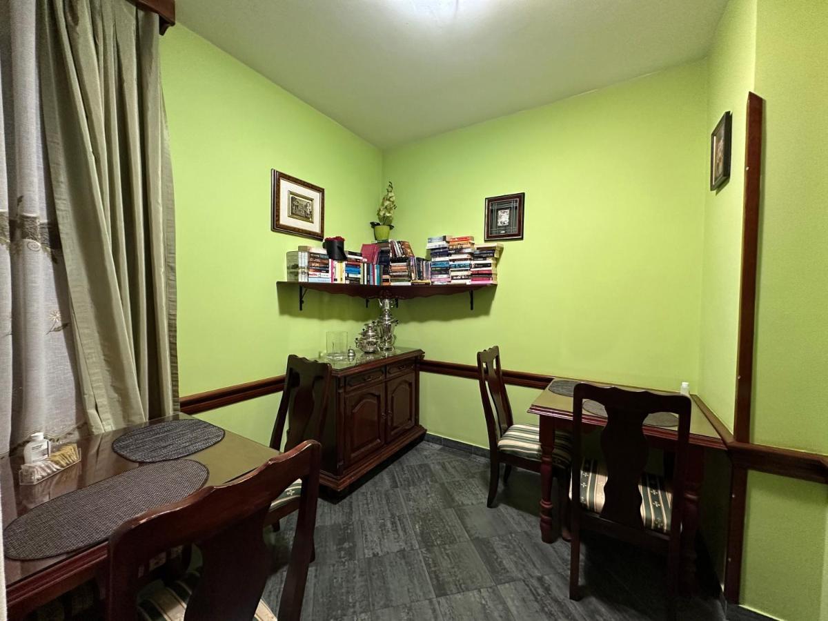 Beatrix Lux Hotel Budva Extérieur photo