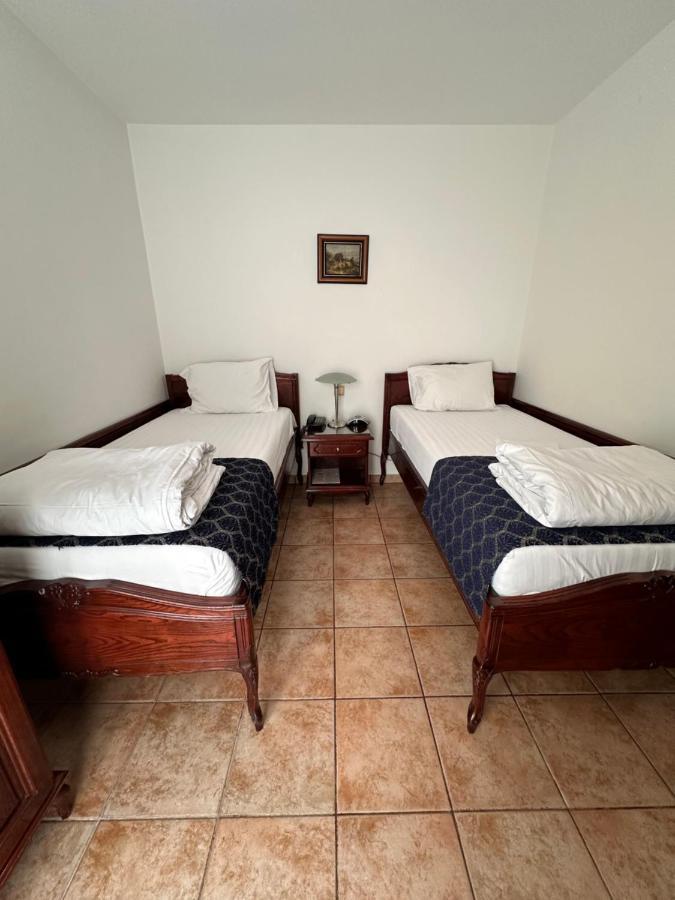 Beatrix Lux Hotel Budva Extérieur photo