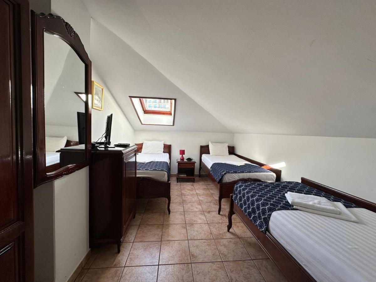 Beatrix Lux Hotel Budva Extérieur photo