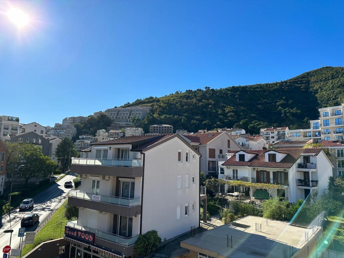 Beatrix Lux Hotel Budva Extérieur photo