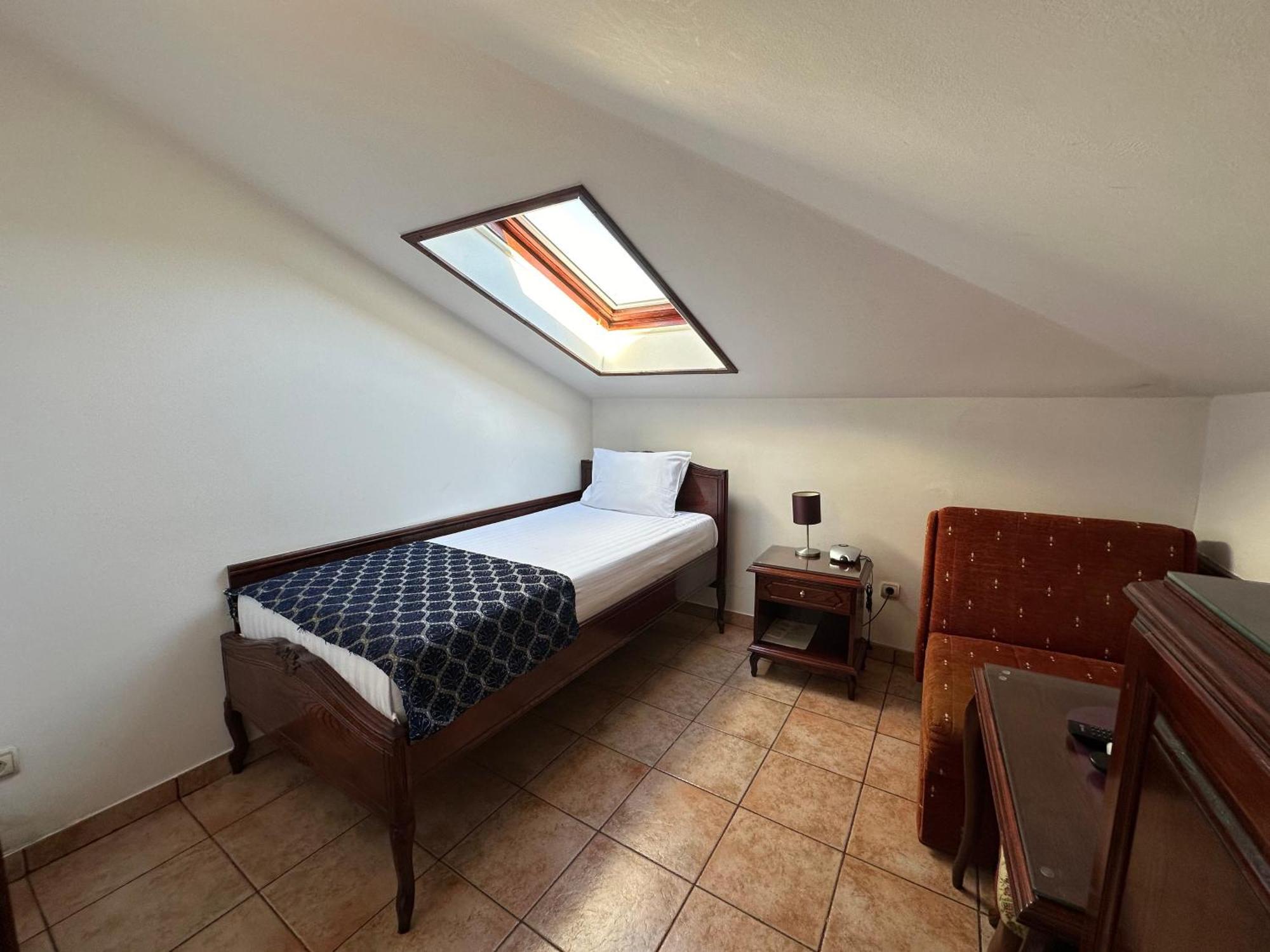 Beatrix Lux Hotel Budva Extérieur photo